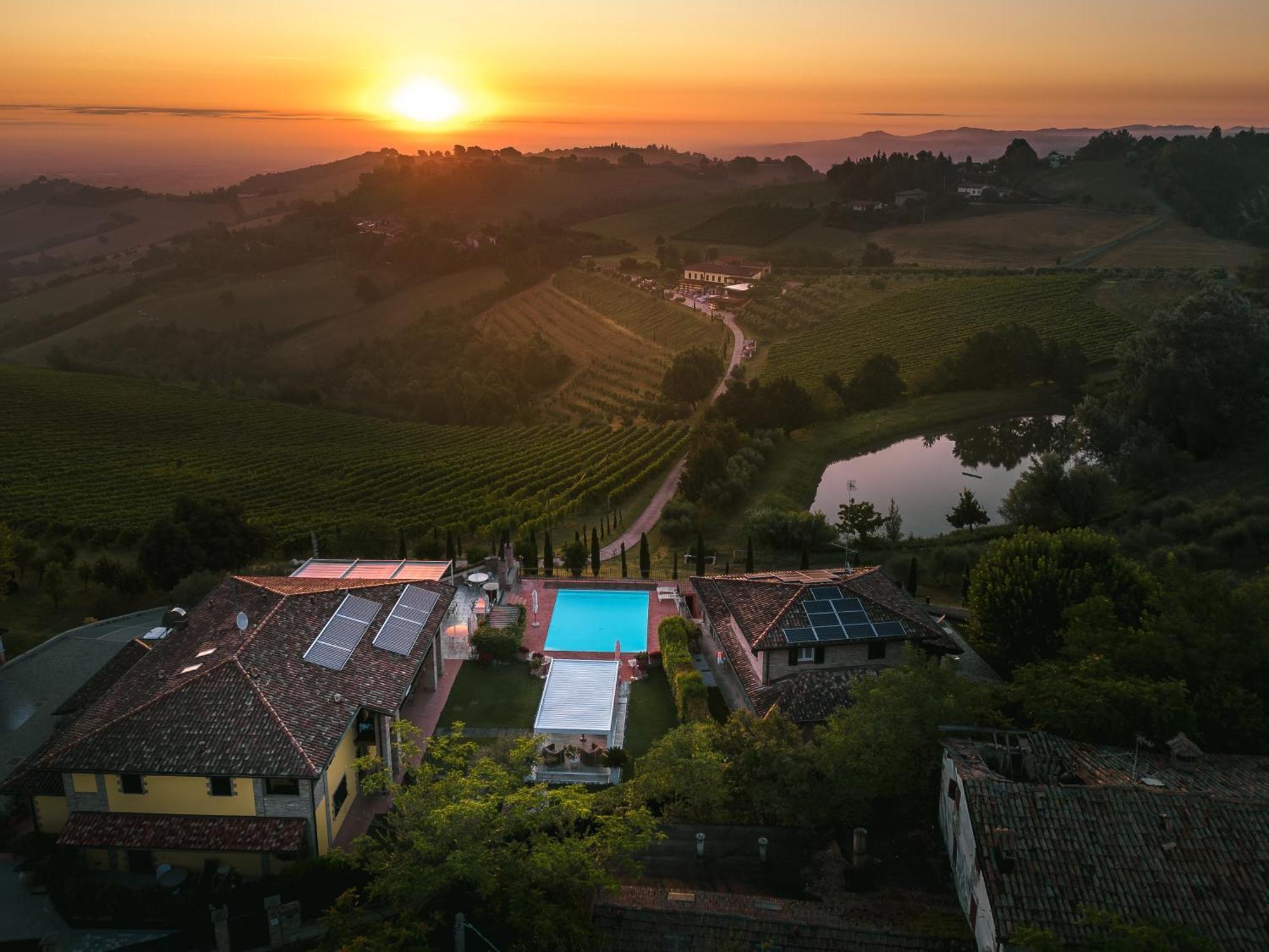 Agriturismo Acetaia Sereni Marano sul Panaro Exterior foto